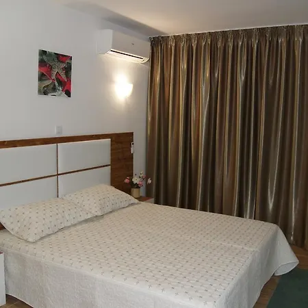 Elizabeth Dy Boutique ホテル 3*