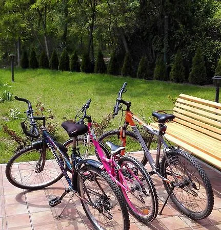 Elizabeth Dy Boutique 3*